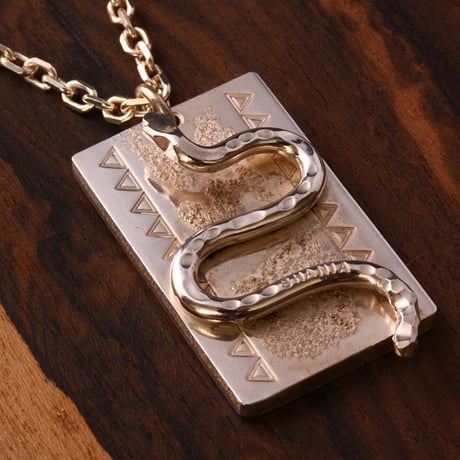 Snake Rectangle Metal