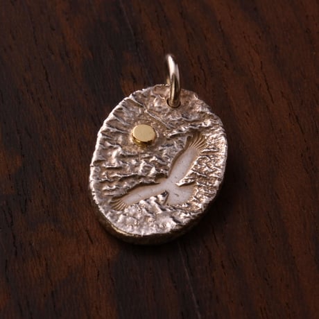 Sun Eagle Oval Metal