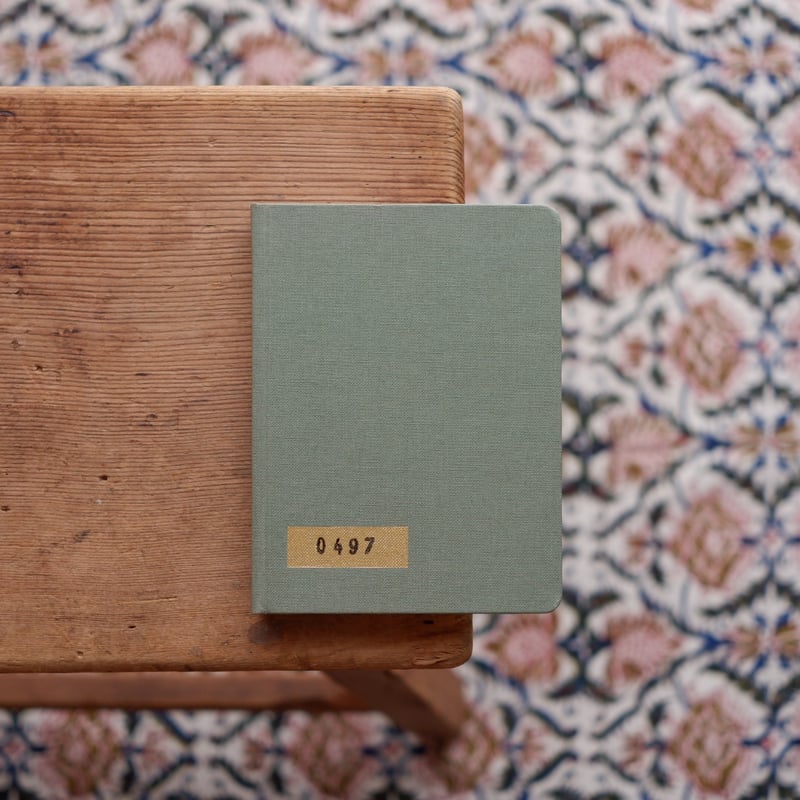 アート・デザイン・音楽 The Table of Power - First Edition THE TABLE OF POWER | すなば書房