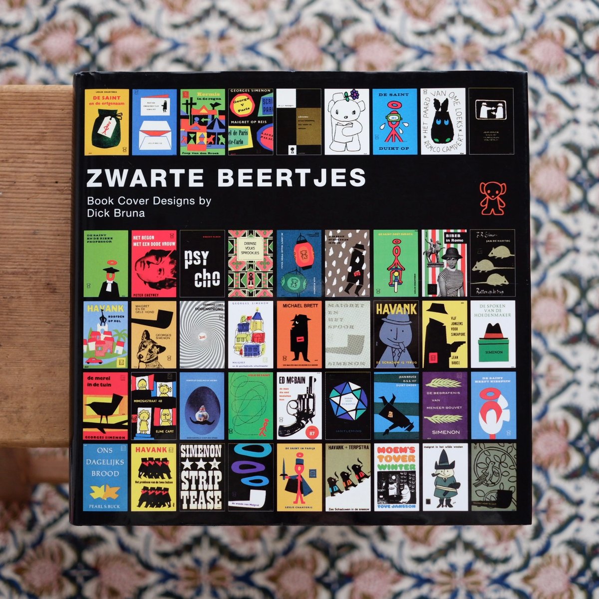 ブラック・ベア：ディック・ブルーナ 装丁の仕事 ZWARTE BEERTJES Book
