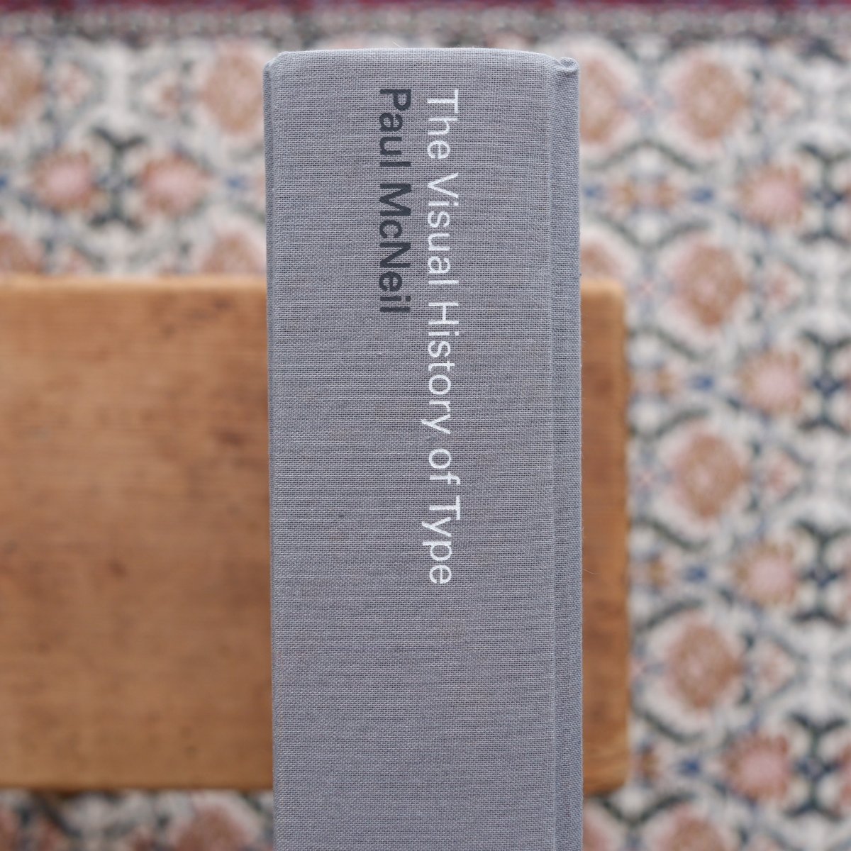 アート・デザイン・音楽 THE VISUAL HISTORY OF TYPE The Visual History of Type | すなば書房