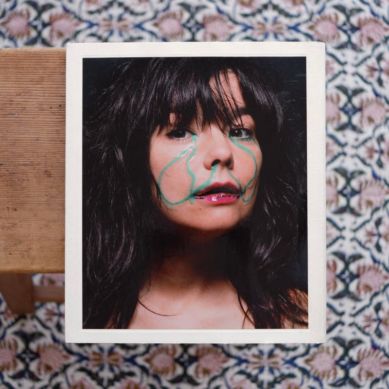 Bjork ビョーク 写真集 | すなば書房