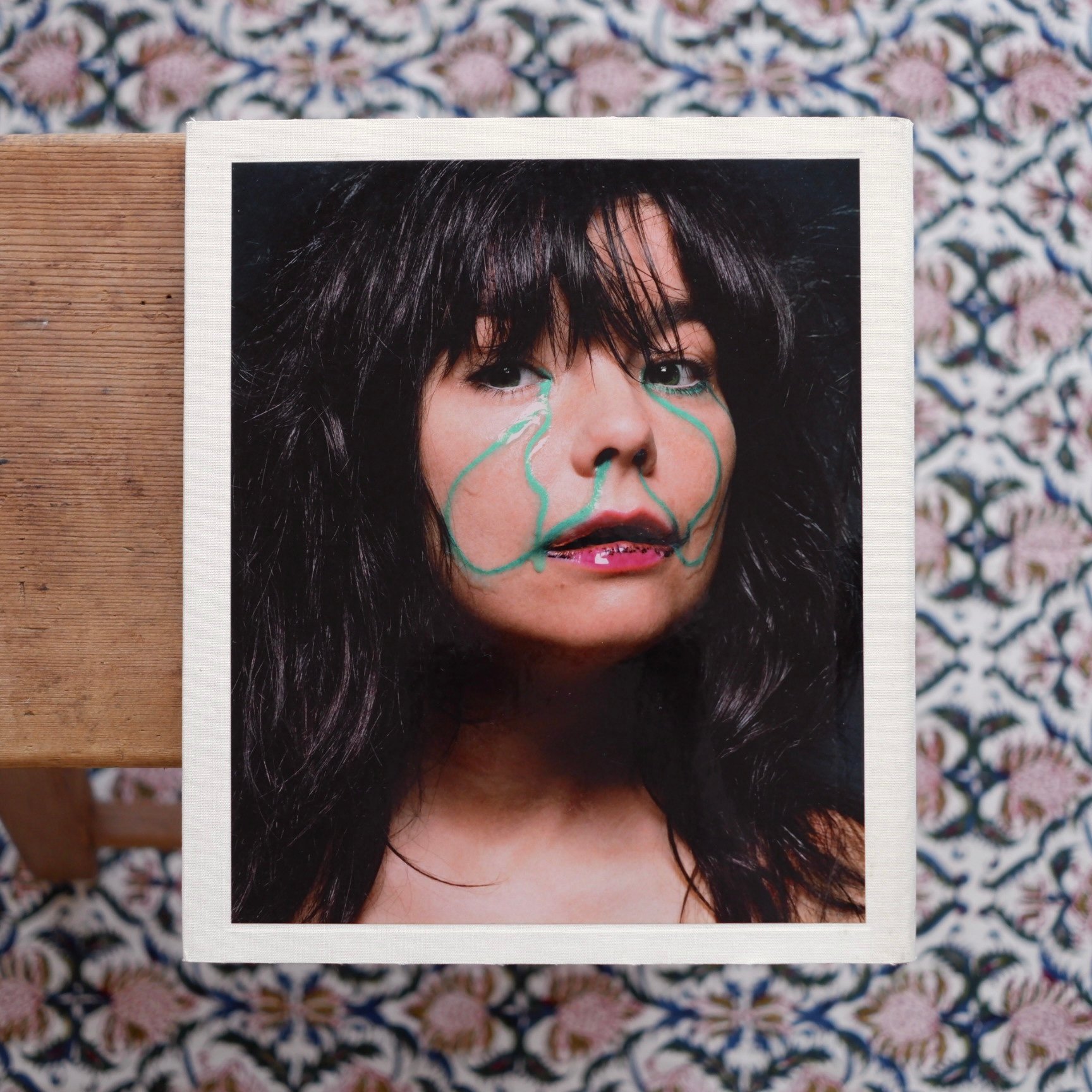 Bjork ビョーク 写真集 | すなば書房