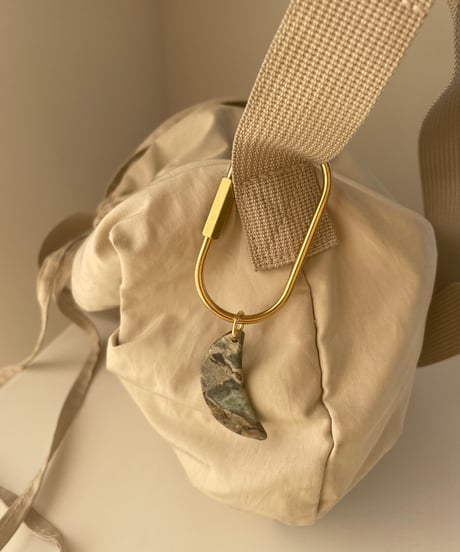 keyring  / ①