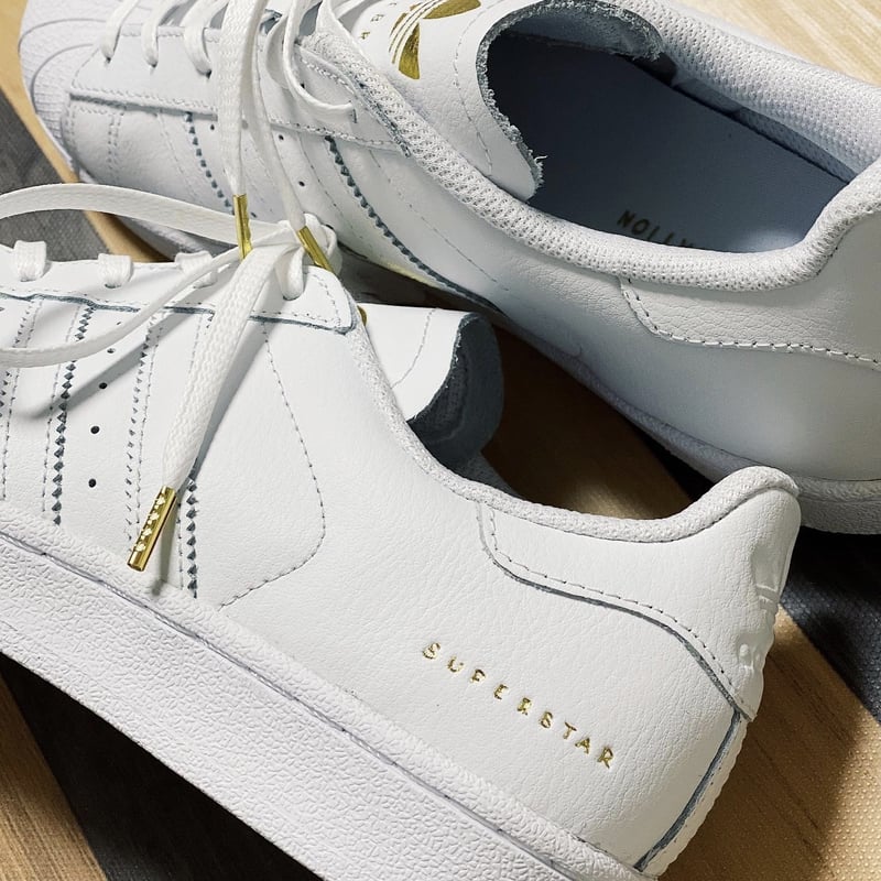 Adidas superstar metallic tip best sale