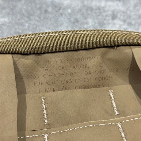 官給　TAC-T FLIP-OUT GRG CHEST POUCH メディカル