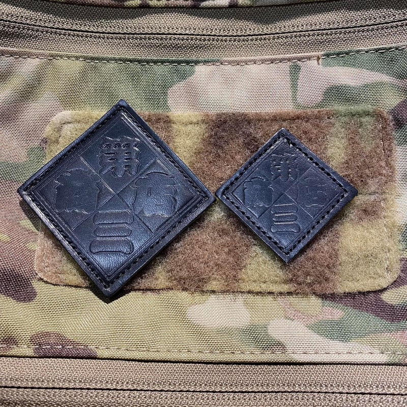 【user_06b87bb1様・専用】3枚 MOULDING-DOOR 808214GA0B | Nissan Parts | PartSouq