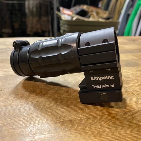 実物 Aimpoint 3X Magnifire TwistMount