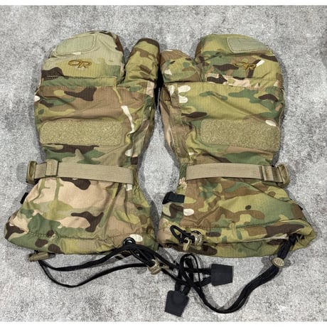 放出品 OR 寒冷地用 グローブ Mサイズ  マルチカム