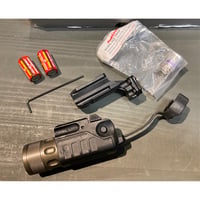 激レア SUREFIRE 114 P226用 タクティカルライト