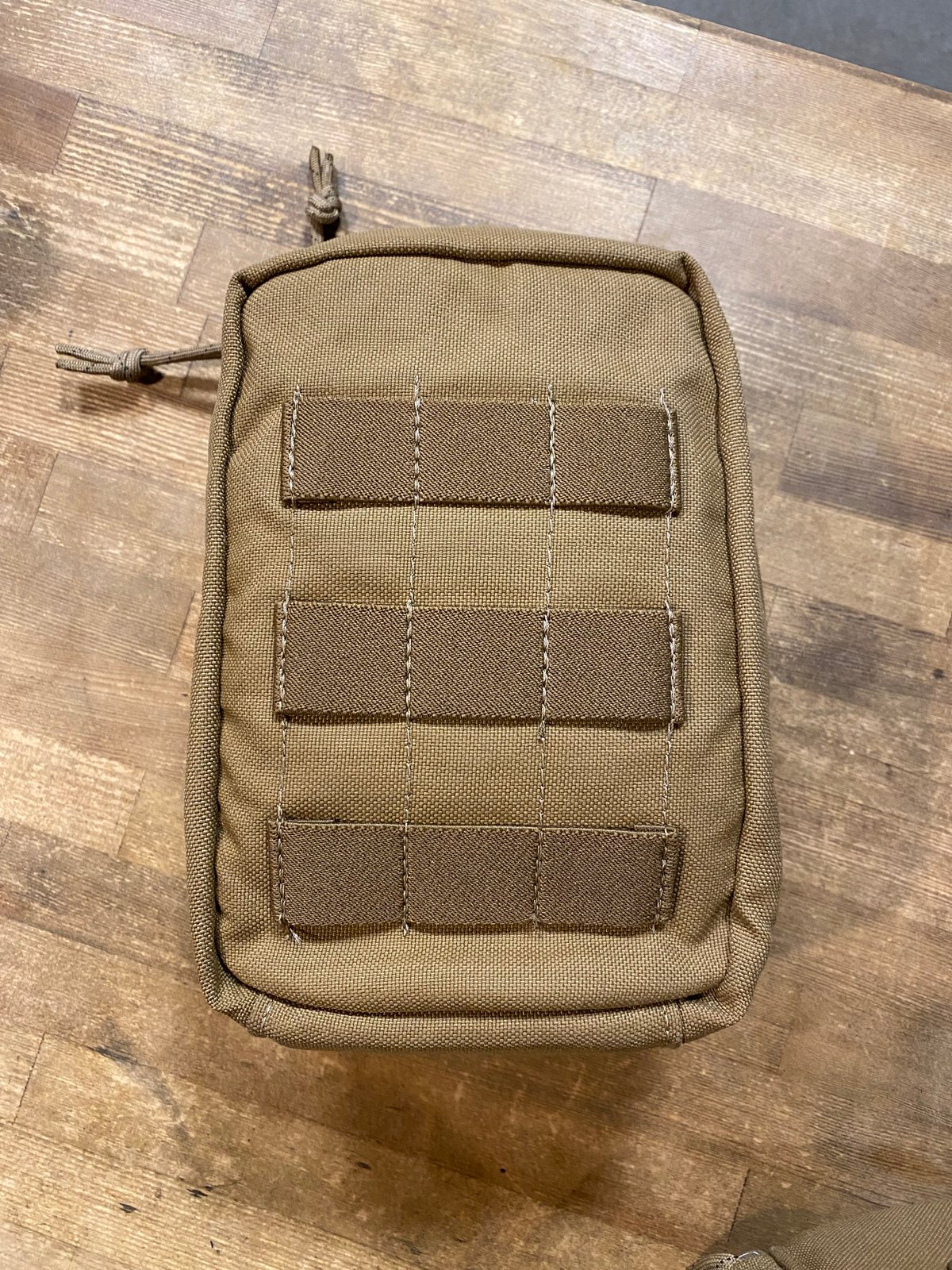 海兵隊 実物 USMC TAC SHIELD ポーチ 海兵隊放出品 TAC SHIELD UNIVERSAL RIFLE Mag pouch ポーチ／マガジン