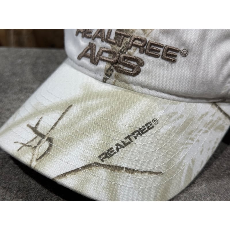 palace キャップ　trucker fox cap 新品未使用　リアルツリー palace キャップ trucker fox cap 新品未使用 リアルツリー