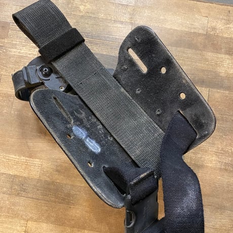 隊員カスタム Safariland ホルスター p226ライト用 右 02年製