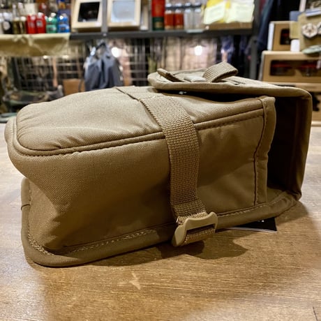 GRANITE TACTICAL GEAR  アモポーチ　コヨーテ