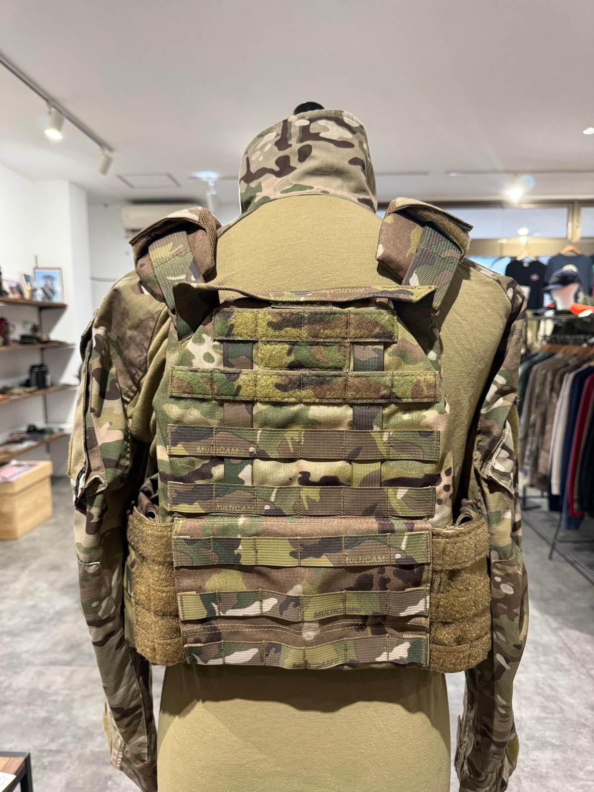 T3 Gear プレートキャリア S ＋ ソフトアーマーセット【米軍】　B32 T3 gear Geronimo2 プレートキャリア Mサイズ リリース機能付き | 第三商店