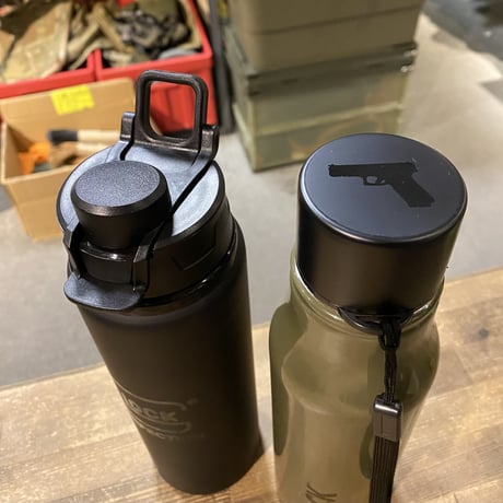 GLOCK ウォーターボトル 27oz 765ml スクリューキャップ