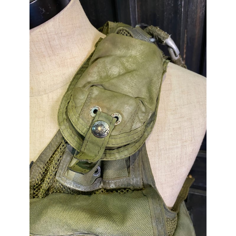 EAGLE V1ベスト レッグホルスター ≪Eagle≫ TAC V1 N-B ベスト / OD (USED)