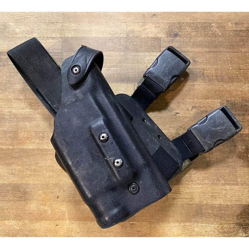 Safariland ホルスター p226ライト用 右 02年製 | 第三商店 Safariland ホルスター p226ライト用 右 02年製 | 第三商店