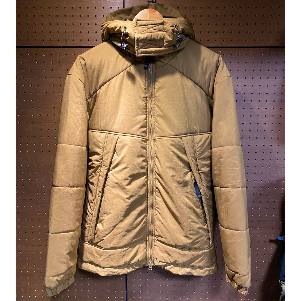 Beyond PCU Level7 プリマロフト ベスト コヨーテ 米軍 usa 米軍実物