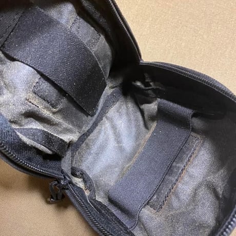 放出品　BHI メディカルポーチ　キット入り　ブラック