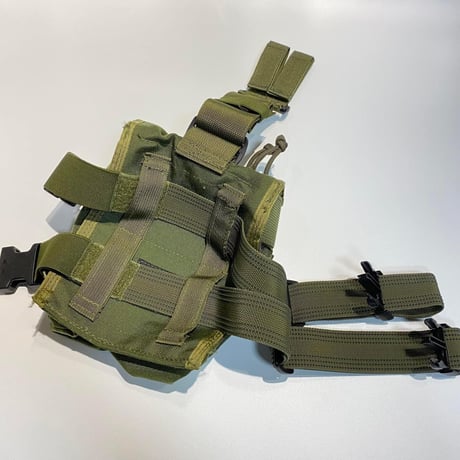 TAC-T レッグダンプポーチ　devgru使用