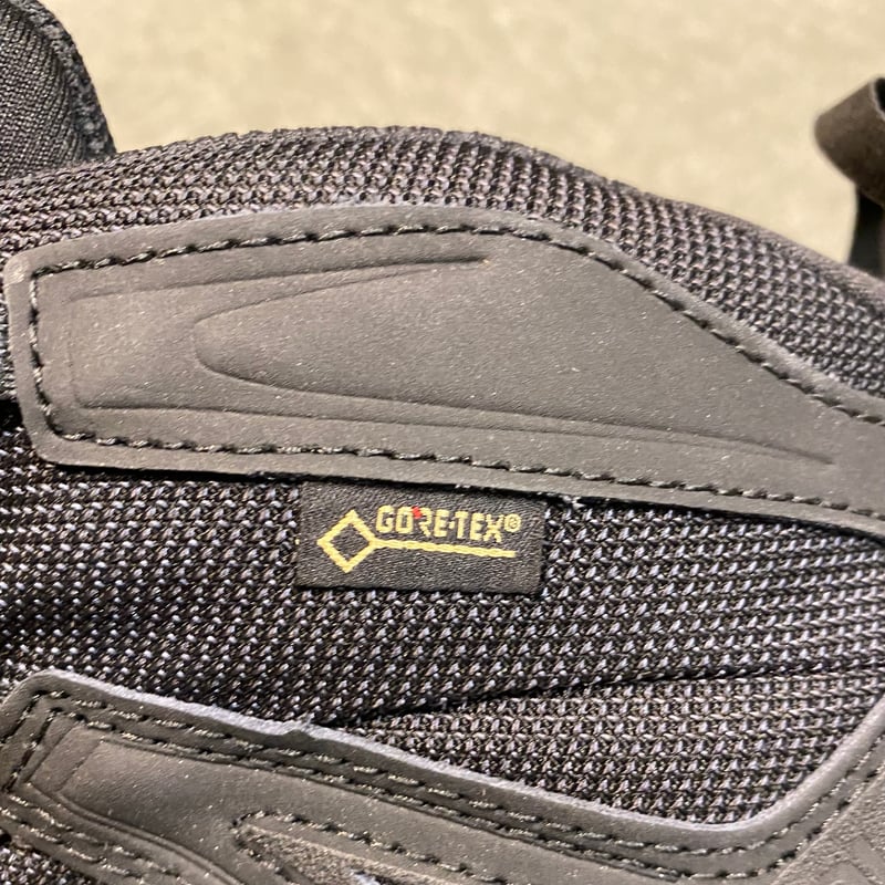 SALOMON XA FORCES MID GTX BLACK US-9.5 27.5cm |