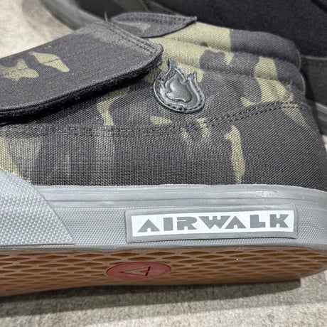 FIREBIRD 別注 AIRWALK VIC multicam BLACK US-9.5