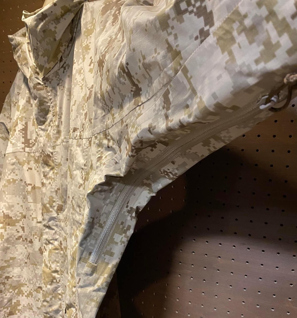 K-L MFG Lサイズ GORE-TEX レインジャケット | 第三商店 K-L MFG Lサイズ GORE-TEX レインジャケット | 第三商店