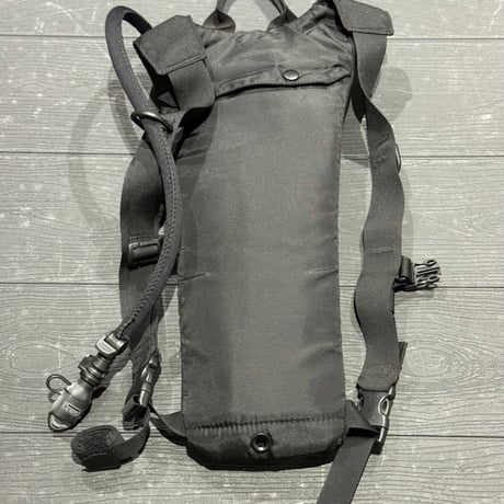 camelbak ハイドレーションパック　BK