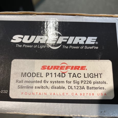 激レア SUREFIRE 114 P226用 タクティカルライト