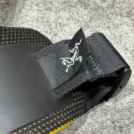 arc'teryx ニーパッド　初期