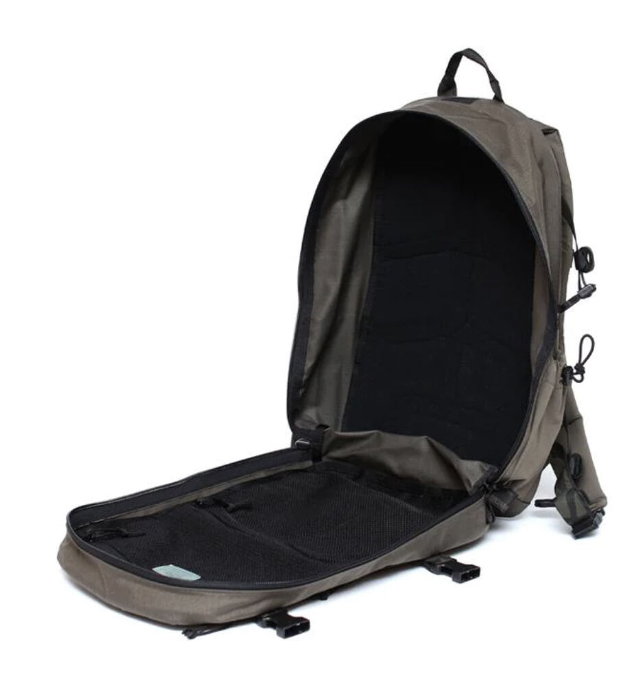 【最終値下げ】LBT LBT-8007A デイパック LBT-8007A 22L デイパック | 第三商店
