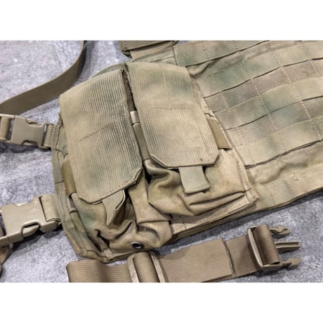 官給 EAGLE RRV チェストリグ MLCS SFLCS カラード カーキ