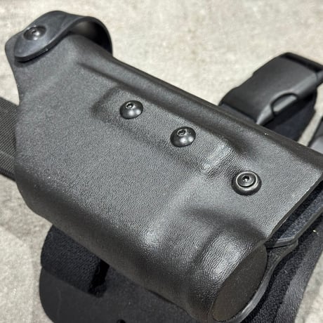 03年製 Safariland ホルスター  p226ライト用 右   (surefire114系対応)