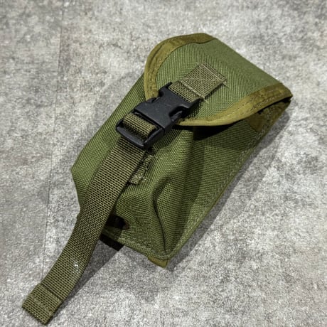 TAC-T スモークグレネードポーチ　OD