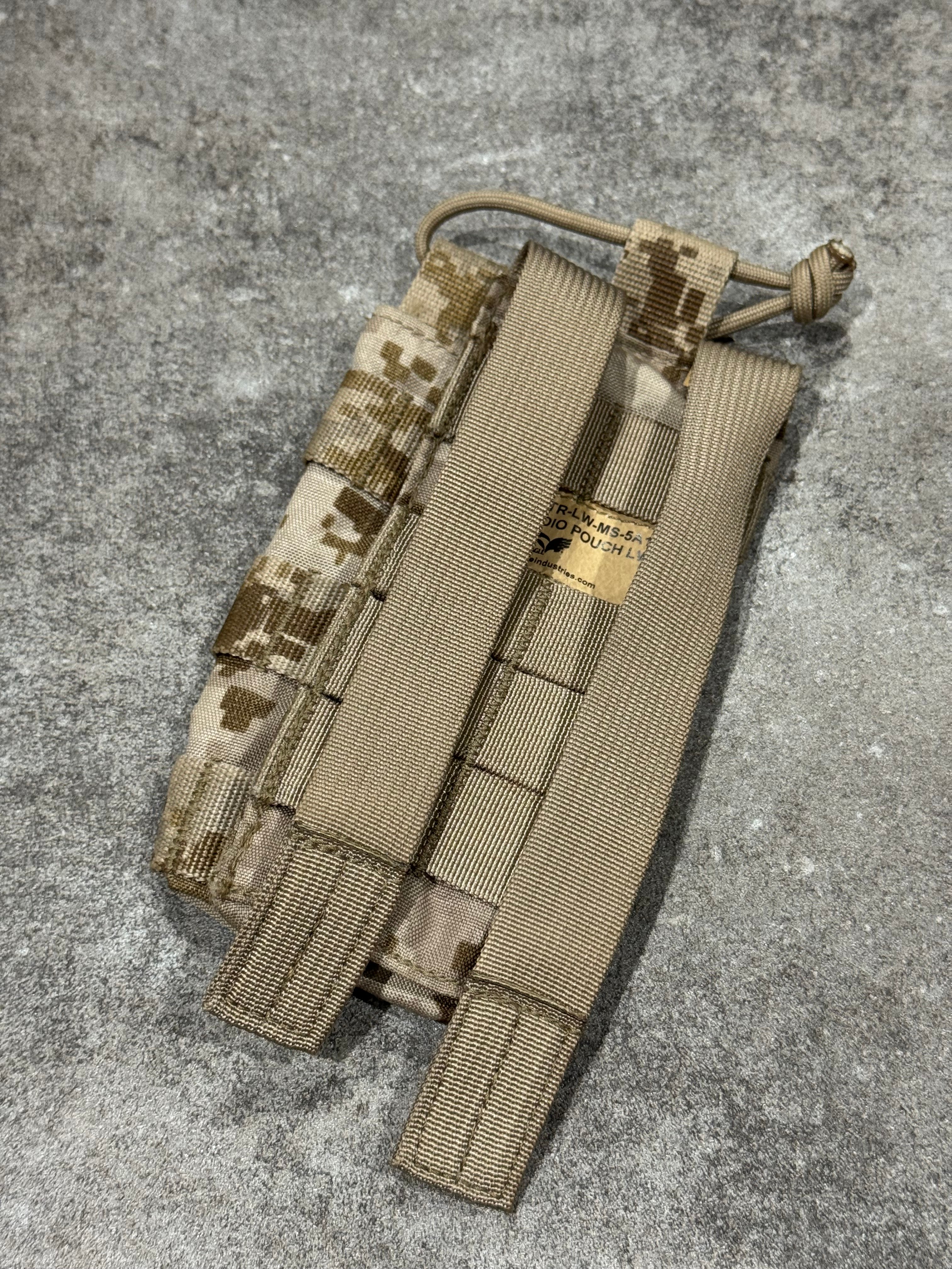 放出　eagle AOR1 DIG2 ラジオポーチ　白パル　Dタグ eagle製 ラジオポーチ AOR1 | 第三商店