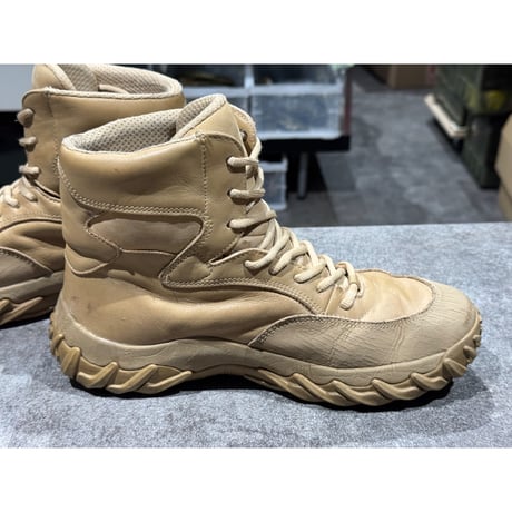希少 Oakley SI Assault boots  納入モデル US-9.5. 27.5cm