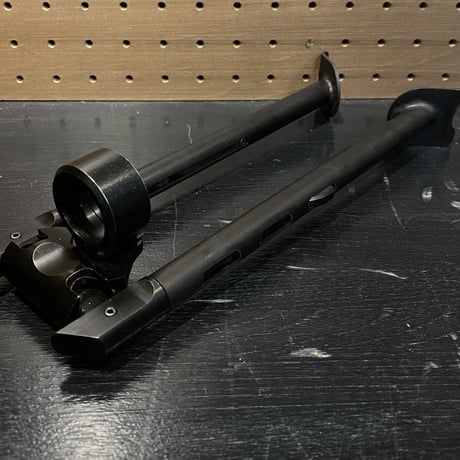 希少　実物　チタン製バイポッド　MK46、48用