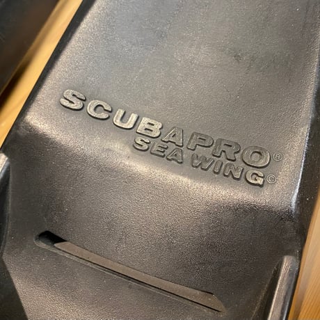 放出品 SCUBAPRO sea wing フィン