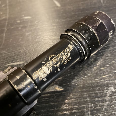 実物 USED surefire M600A スカウトライト