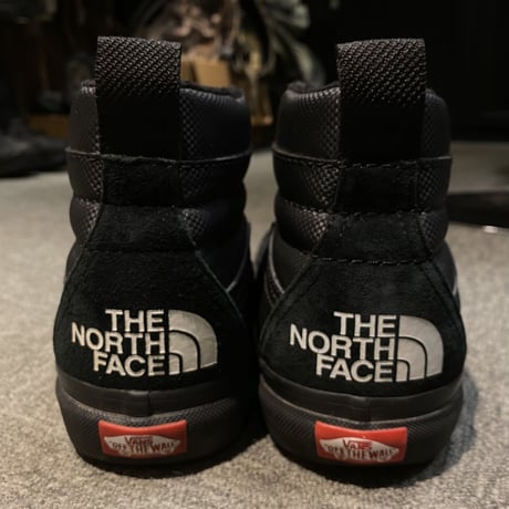 USED US-9.0 27.0cm THE NORTH FACE × VANS スニーカー　004