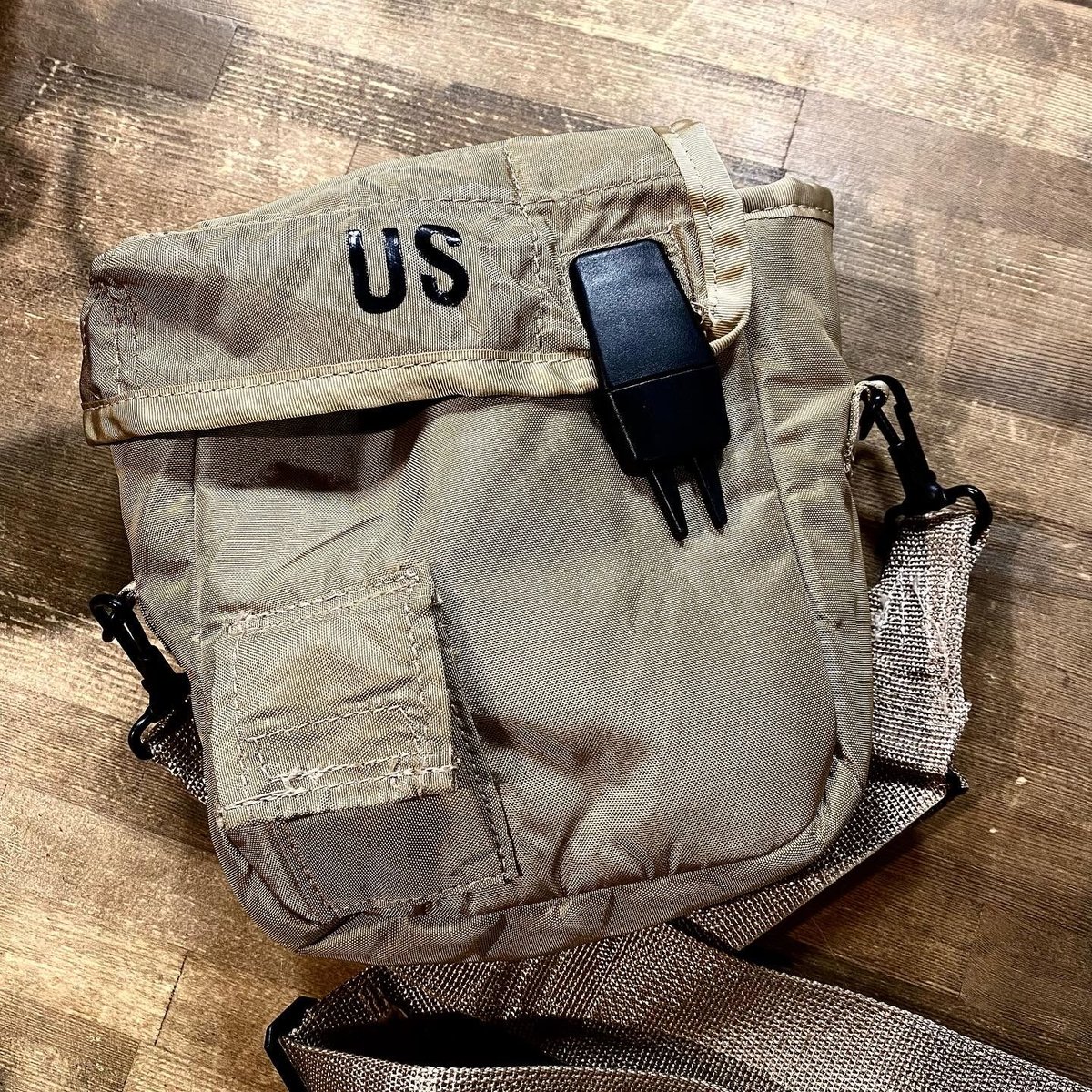 US 軍モノ 2qt キャンティーンカバー TANカラー | 第三商店 US 軍モノ 2qt キャンティーンカバー TANカラー | 第三商店