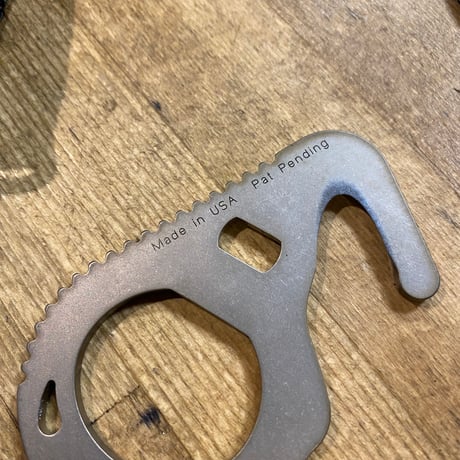 旧型 BENCHMADE RESCUE HOOK