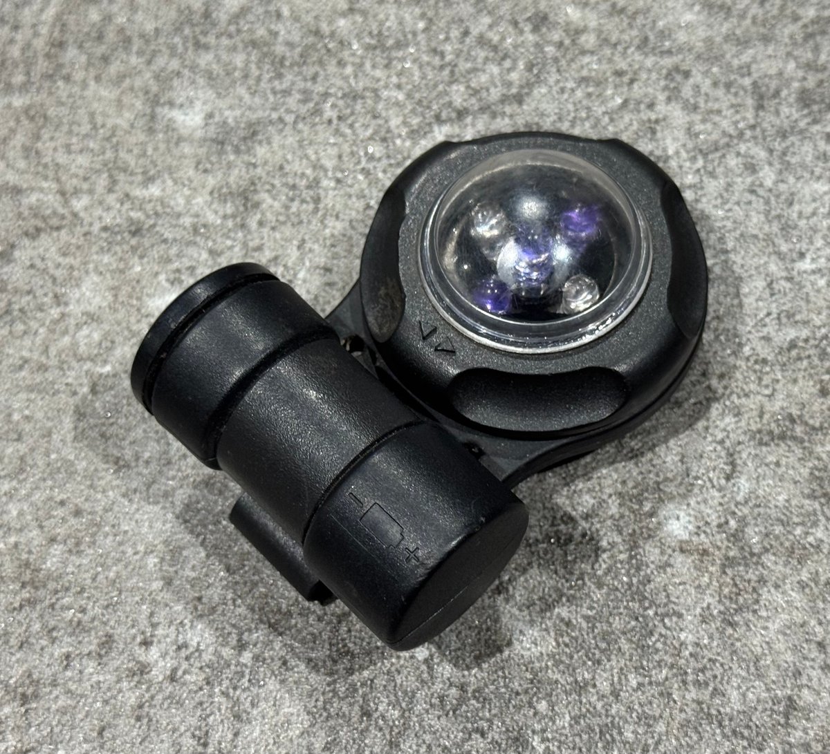 IR3灯 ADVENTURE LIGHT製 VIP ライト | 第三商店