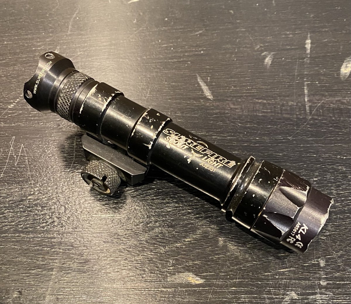 実物 USED surefire M600A スカウトライト | 第三商店