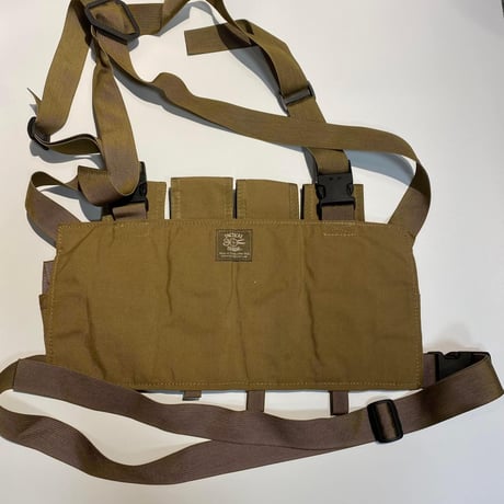 TAC-T AK用　チェストリグ　tactical tailor  コヨーテ