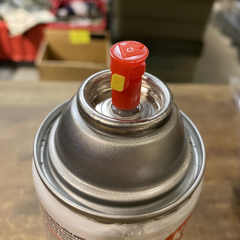 新品 KRYLON GLOSS KHAKI カーキカモフラージュスプレー | 第三商店