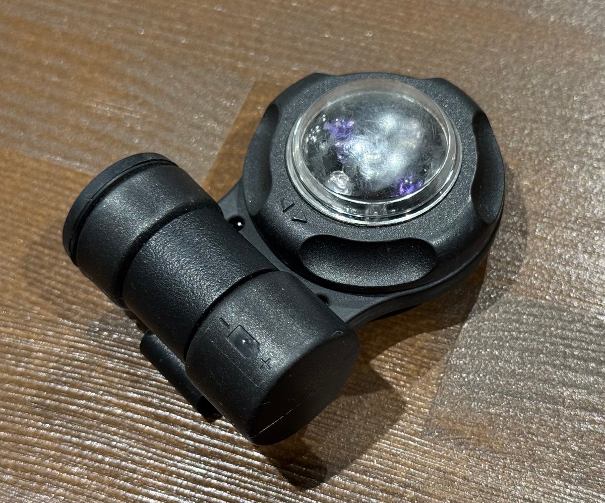 ADVENTURE LIGHTS製 VIP ライト IR×グリーン | 第三商店