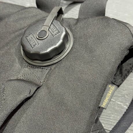 camelbak ハイドレーションパック　BK
