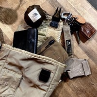 US 軍モノ　2qt キャンティーンカバー　TANカラー